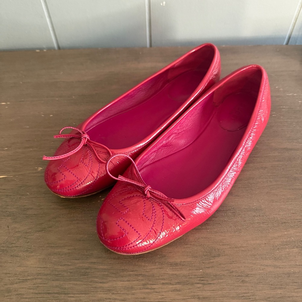 Gucci Pink Leather Flats